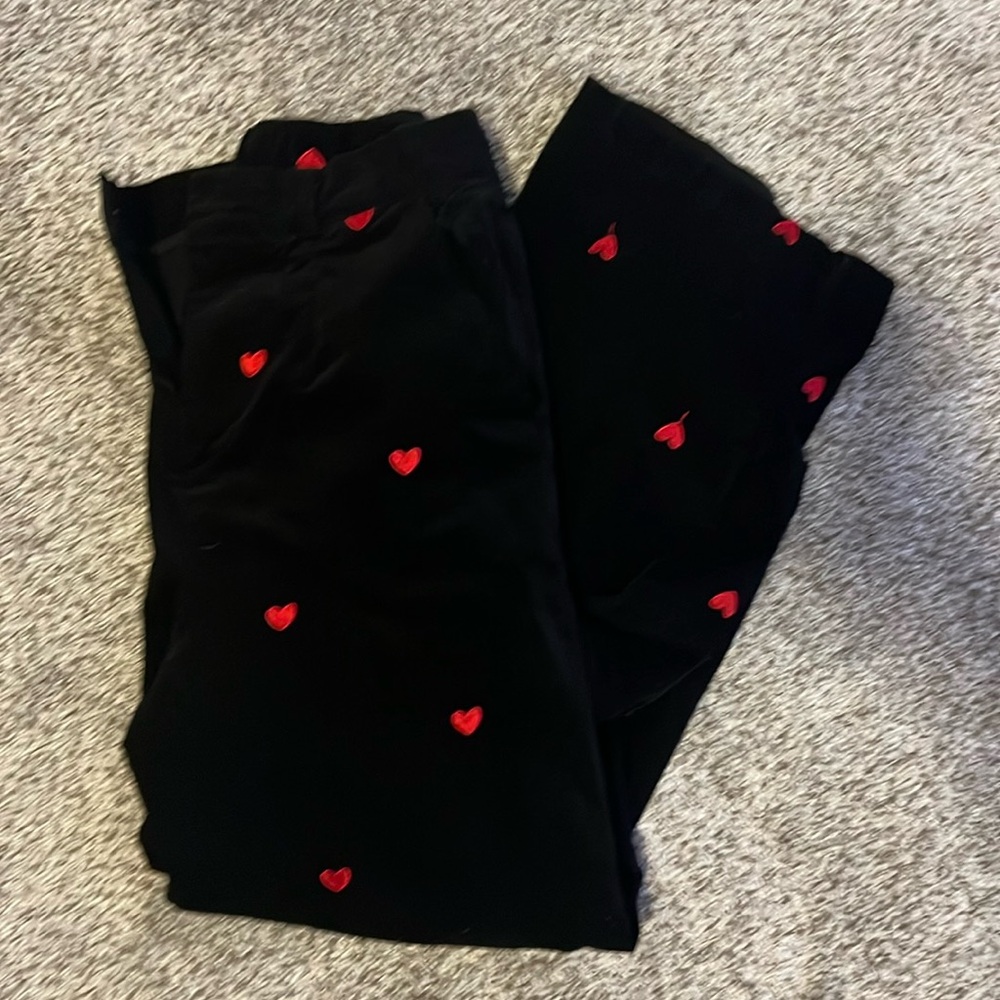 Cider size Large women’s corduroy pants with red hearts